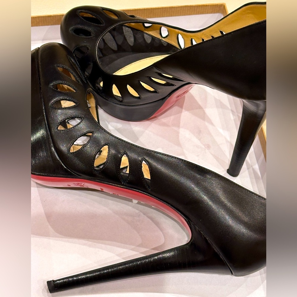 CHRISTIAN LOUBOUTIN GRIFFITA 140 CALF BLACK